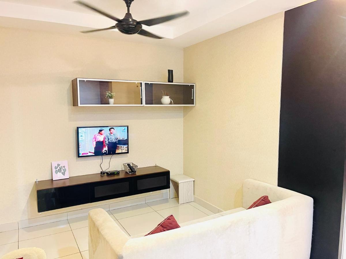 Ola Studio Penang Apartment George Town Bagian luar foto