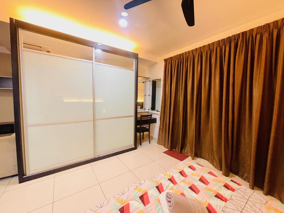 Ola Studio Penang Apartment George Town Bagian luar foto